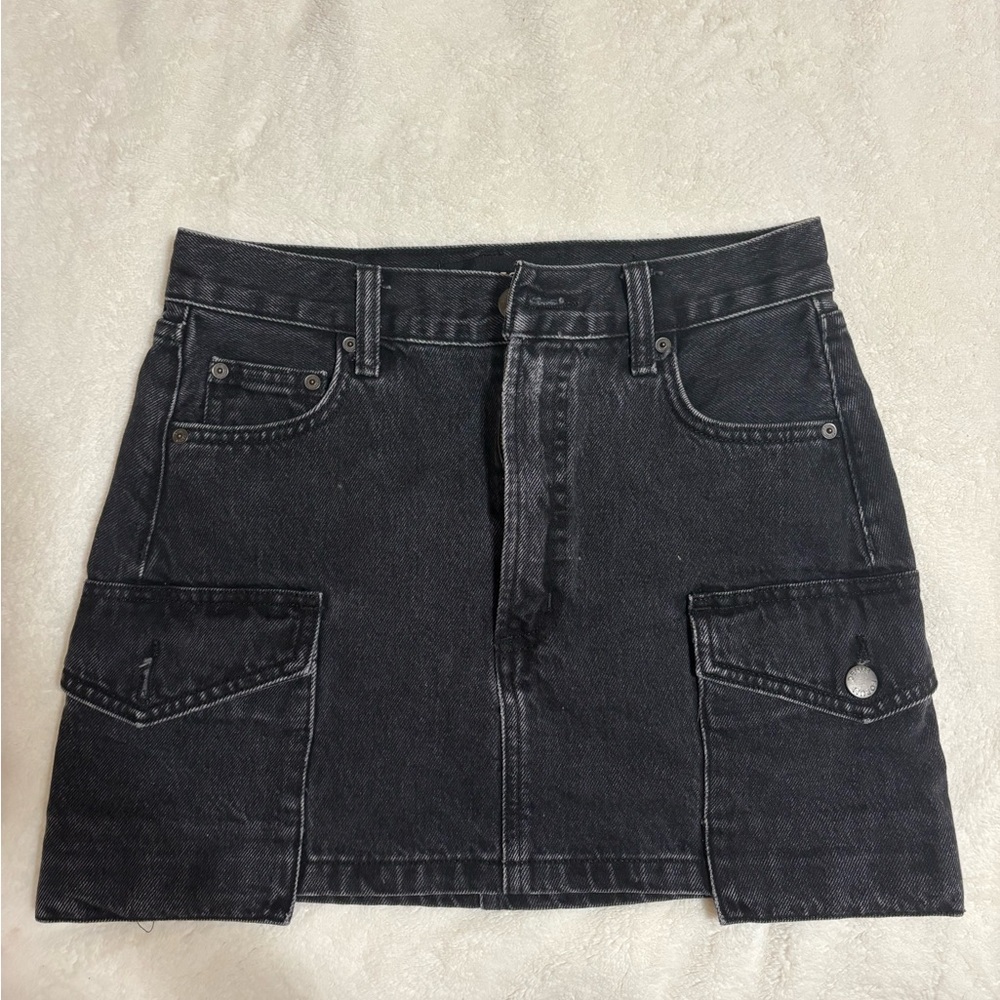 Aritzia Black Mini Skirt with Pockets